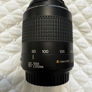 COPY - Canon Black 80-200mm Zoom Lens. 1:4.5-5.6